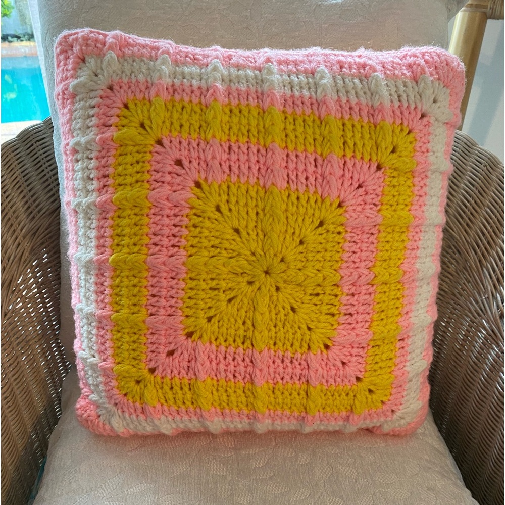 Vintage Hand-Made Knitted/Crocheted Pink, Yellow & White Pillow💛